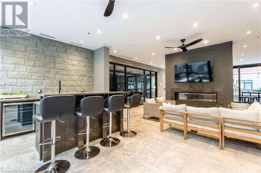 441 - 1 REDFERN AVENUE Image 32