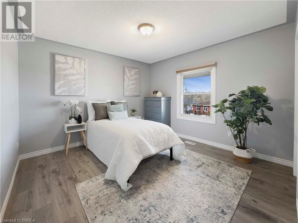 30 LINGWOOD DRIVE Image 17