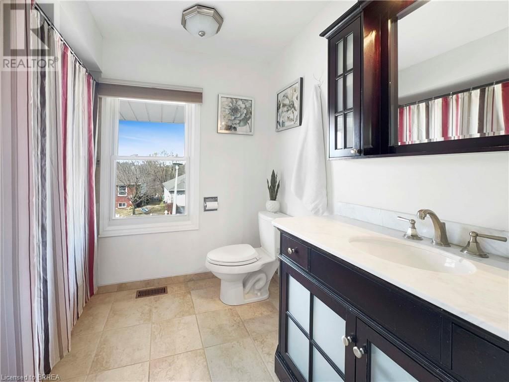 30 LINGWOOD DRIVE Image 25