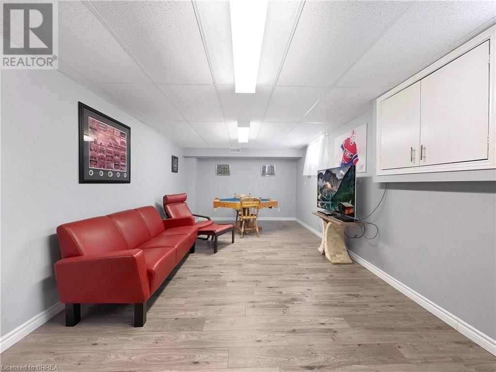 30 LINGWOOD DRIVE Image 29