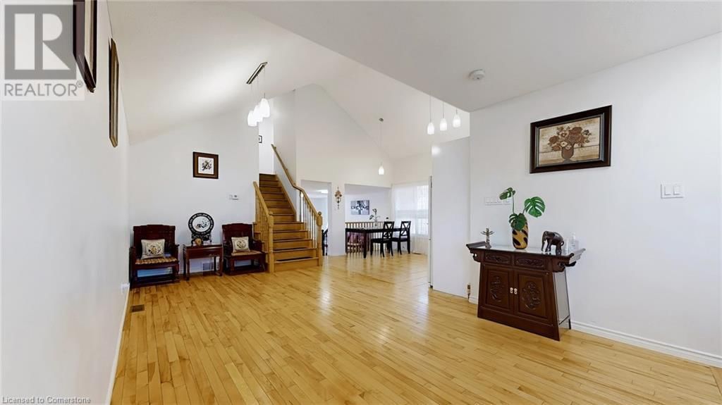 84 HAWKINS DRIVE Image 10