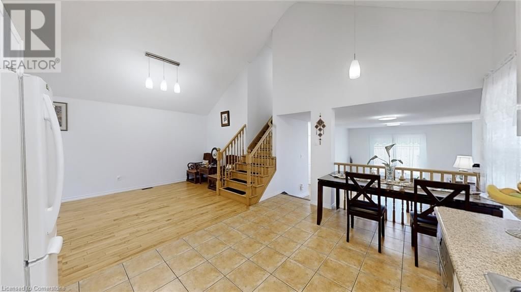 84 HAWKINS DRIVE Image 15