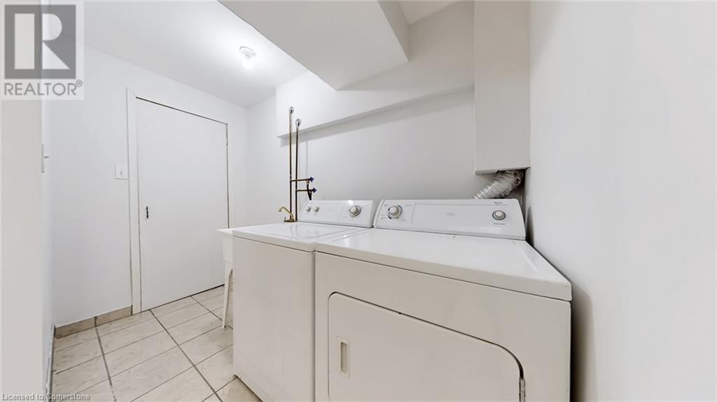 84 HAWKINS DRIVE Image 38