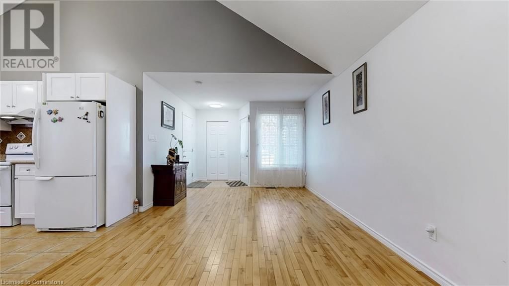 84 HAWKINS DRIVE Image 8