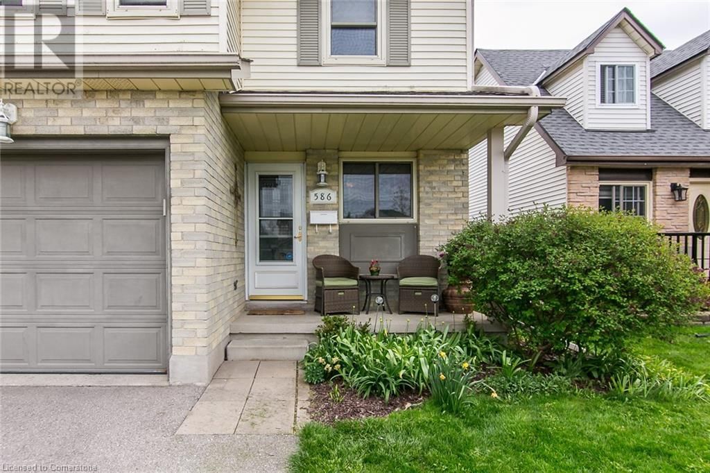 586 DRUMMERHILL CRESCENT Image 4
