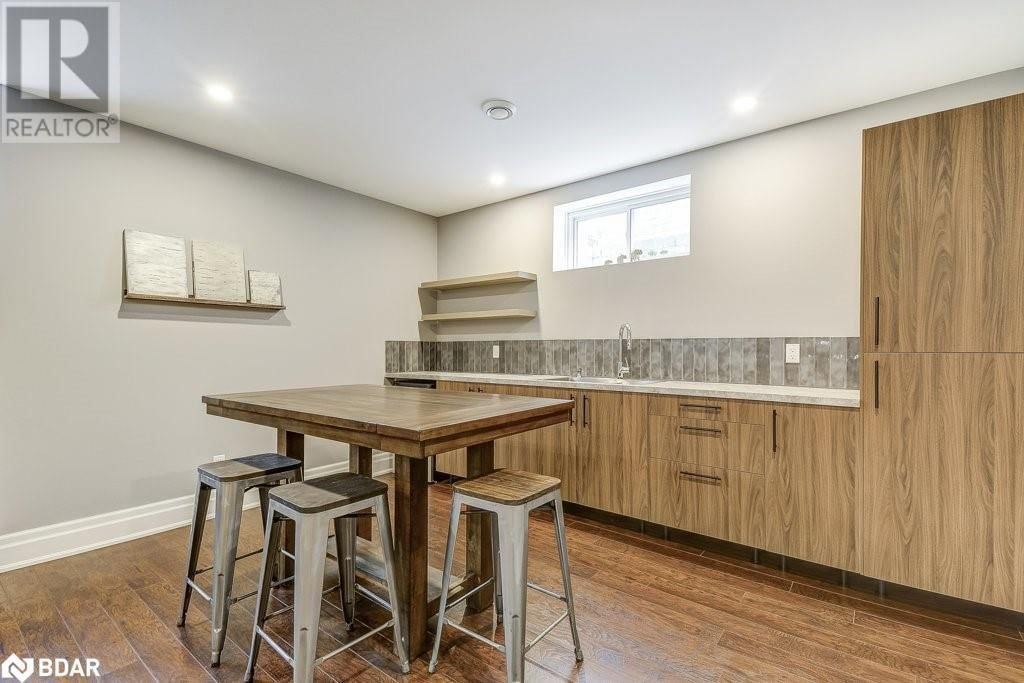 413 NASSAU STREET Image 25
