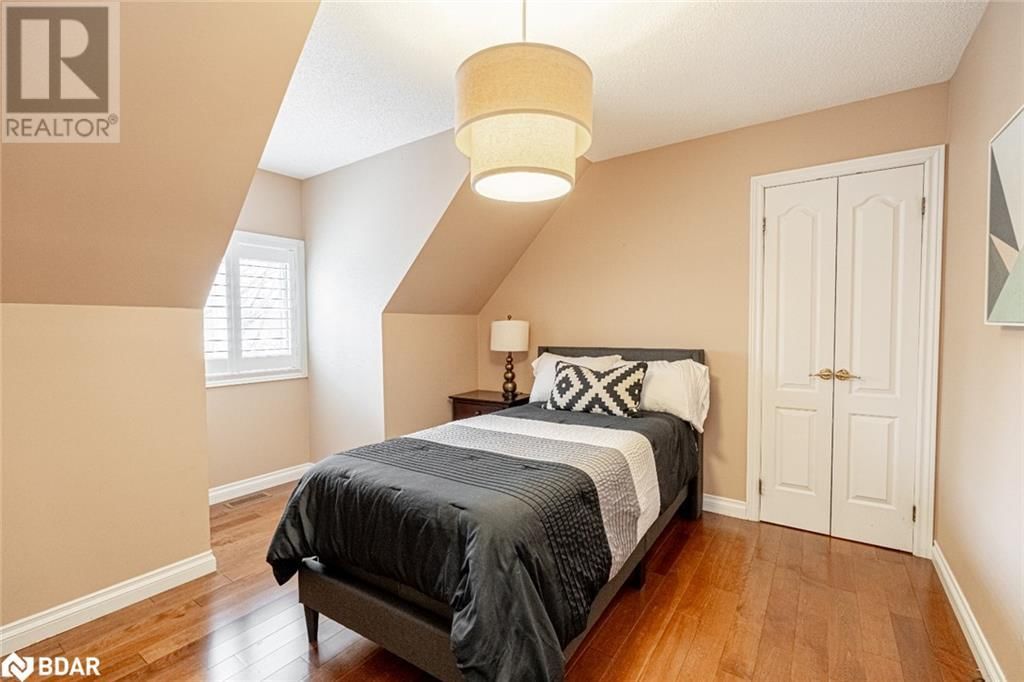 24 WILLOW BAY DRIVE Image 15