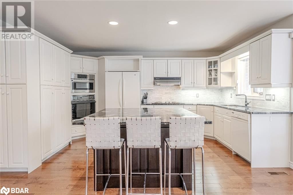 24 WILLOW BAY DRIVE Image 4