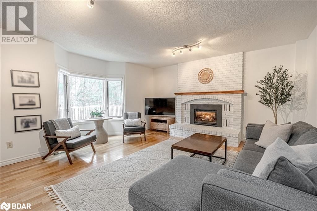 24 WILLOW BAY DRIVE Image 8