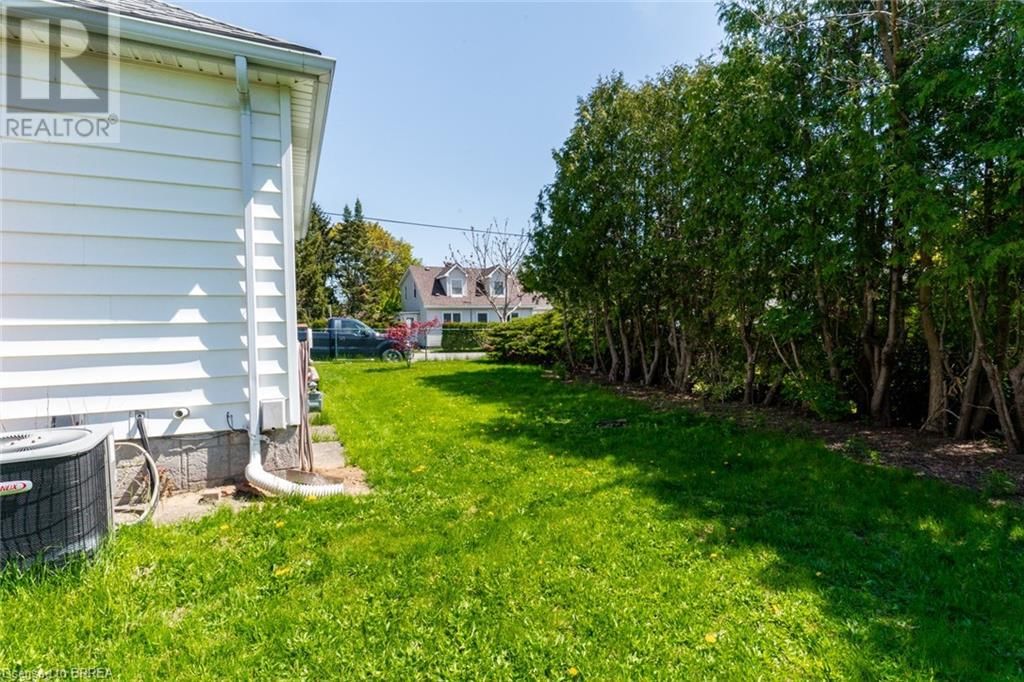 6 EASTBOURNE STREET Image 28