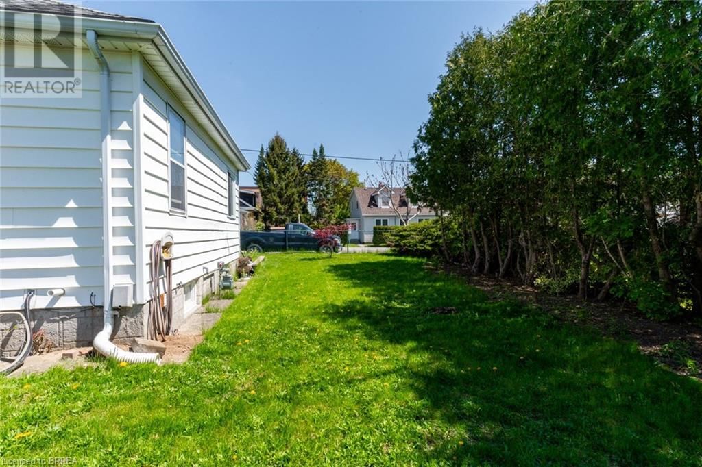6 EASTBOURNE STREET Image 29