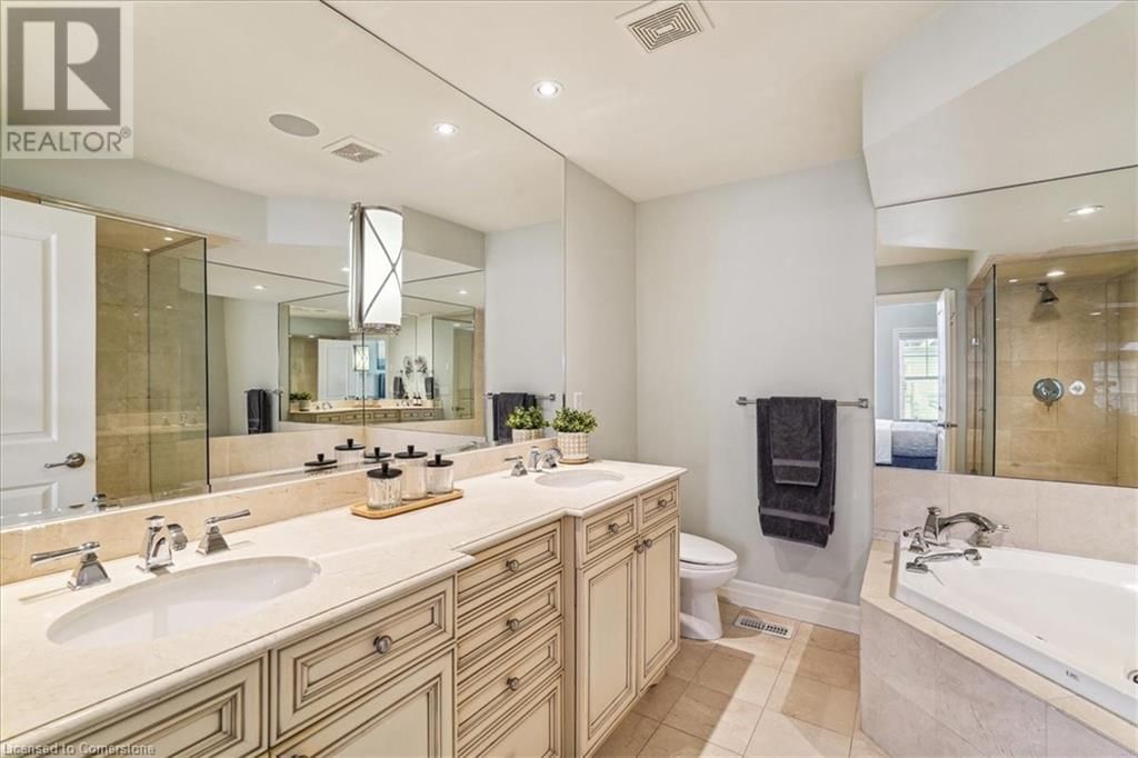 2378 MARINE DRIVE Image 17