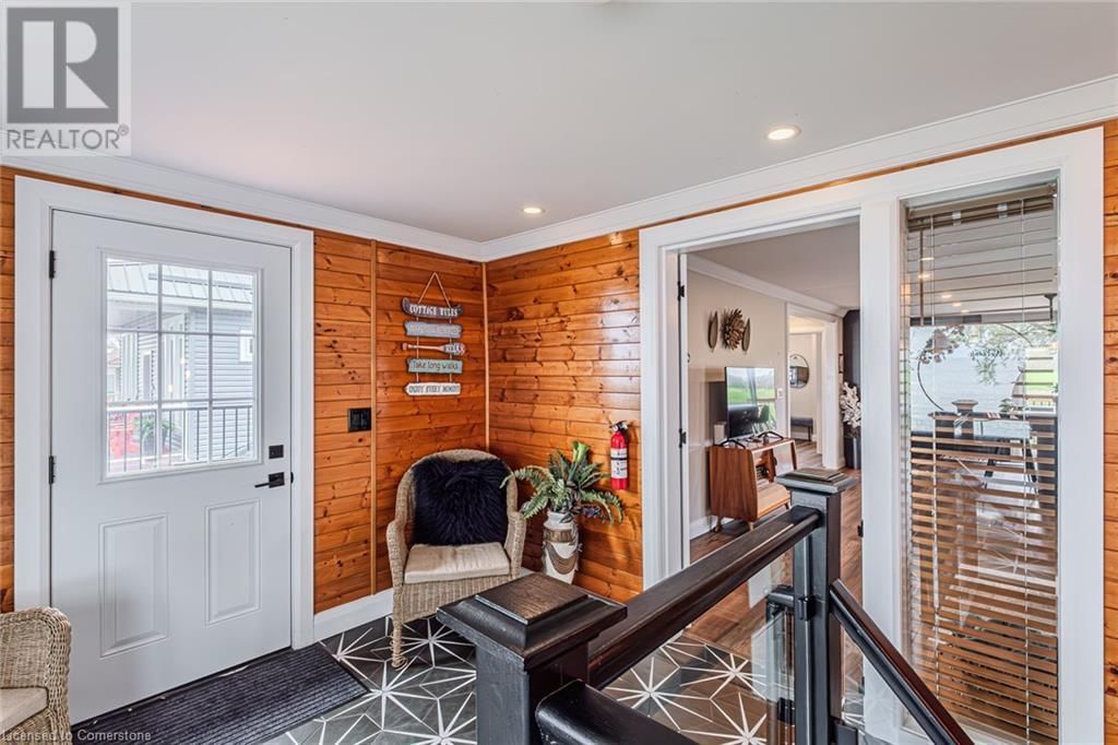 1231 LAKESHORE ROAD Image 11