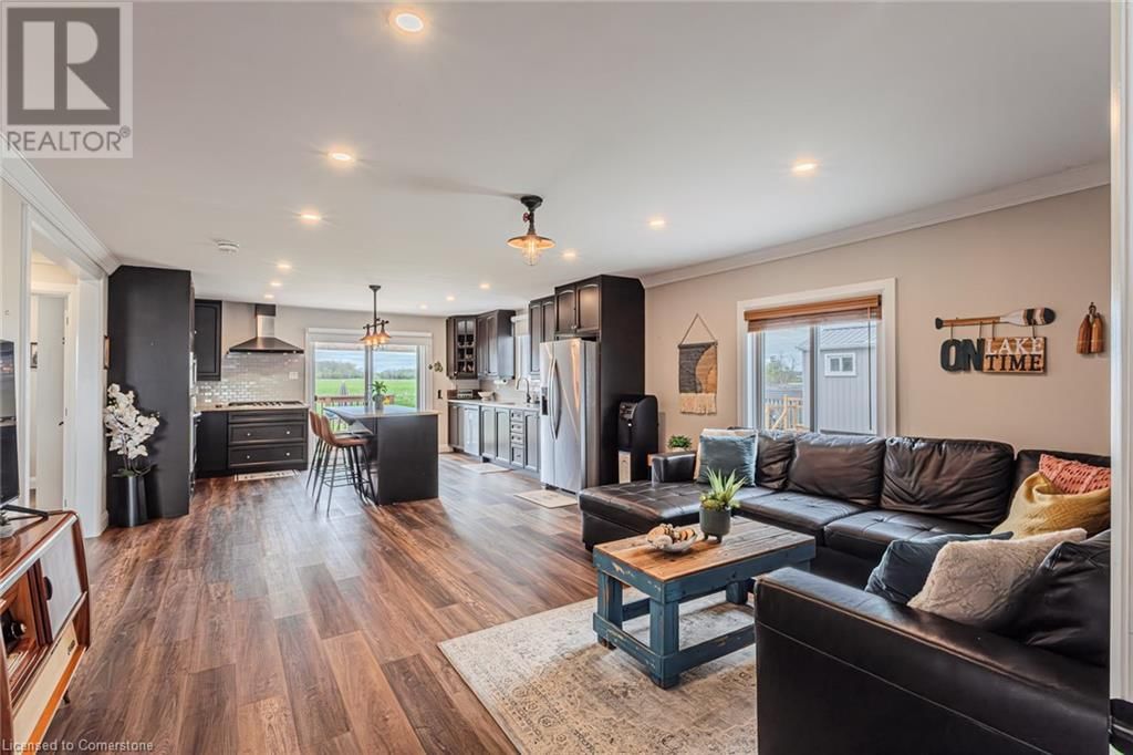 1231 LAKESHORE ROAD Image 13
