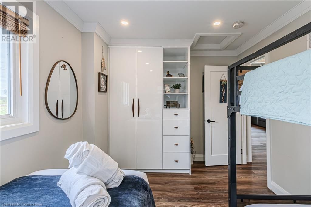 1231 LAKESHORE ROAD Image 25