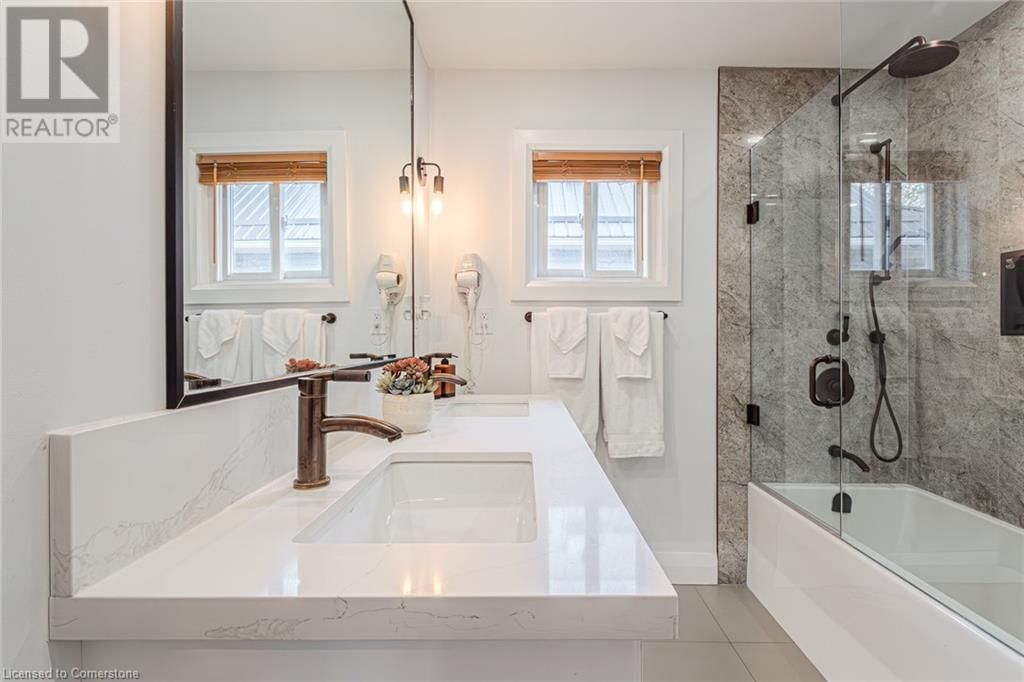 1231 LAKESHORE ROAD Image 28