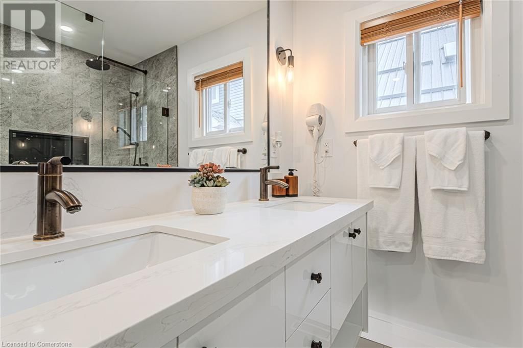 1231 LAKESHORE ROAD Image 29