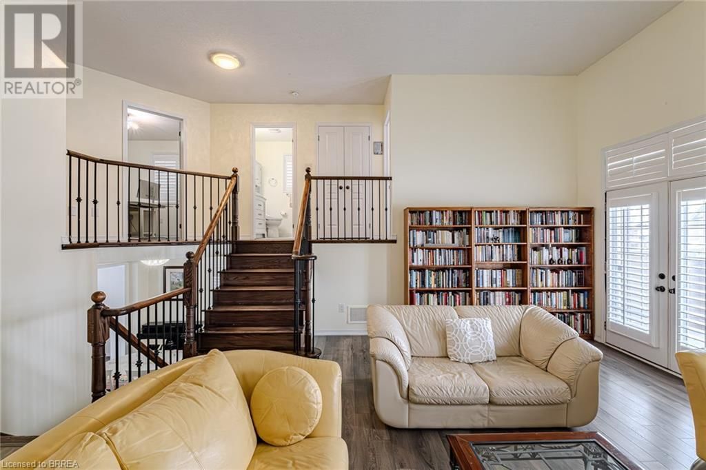 29 CARROLL LANE Image 22