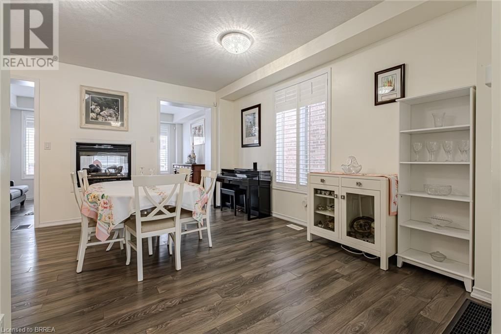 29 CARROLL LANE Image 5