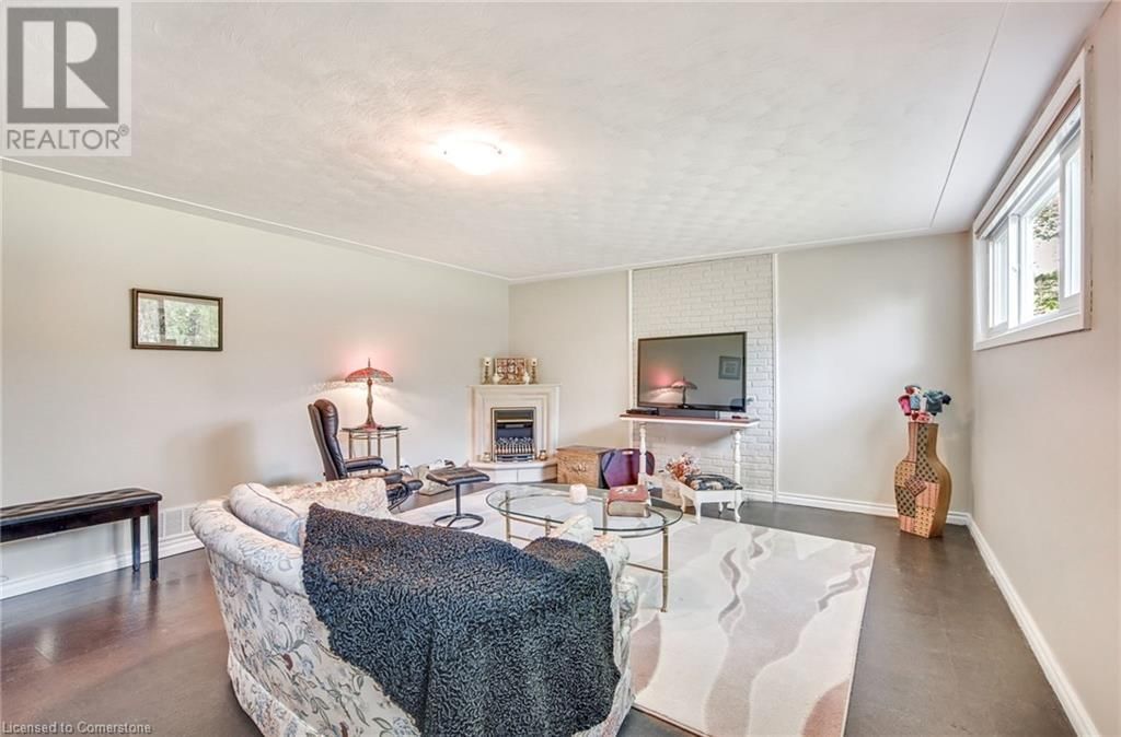 129 ONEIDA BOULEVARD Image 38