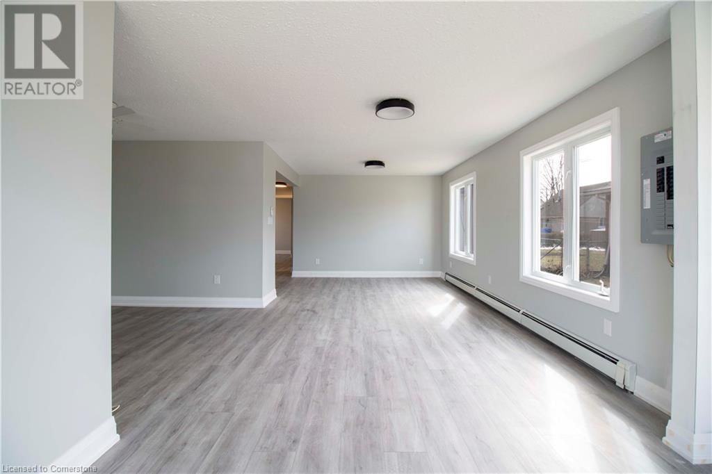 393 BOWEN ROAD Image 5