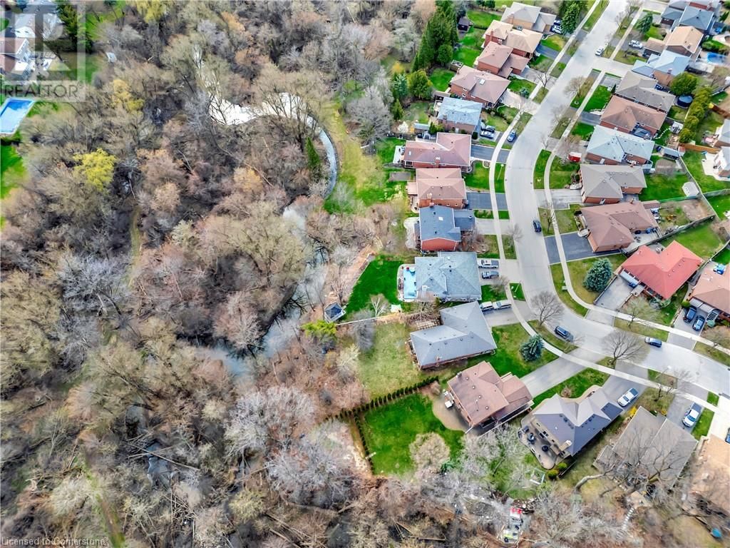 43 CURTIS DRIVE Image 10