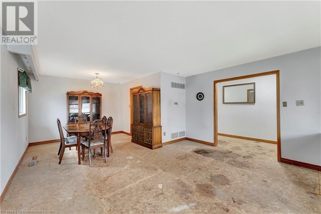 43 CURTIS DRIVE Image 14