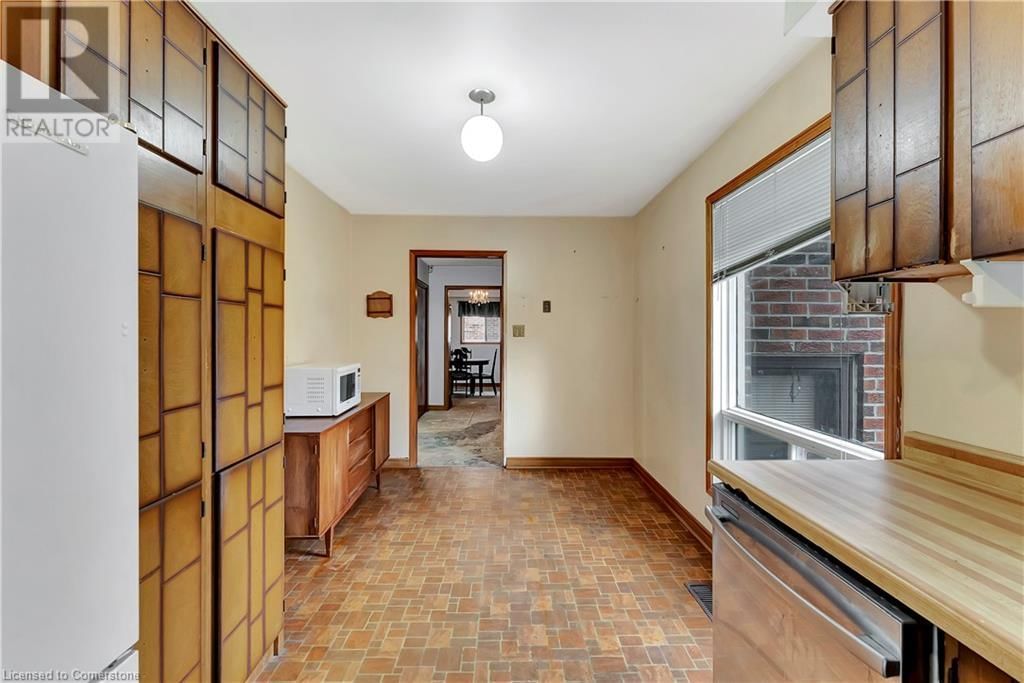 43 CURTIS DRIVE Image 19