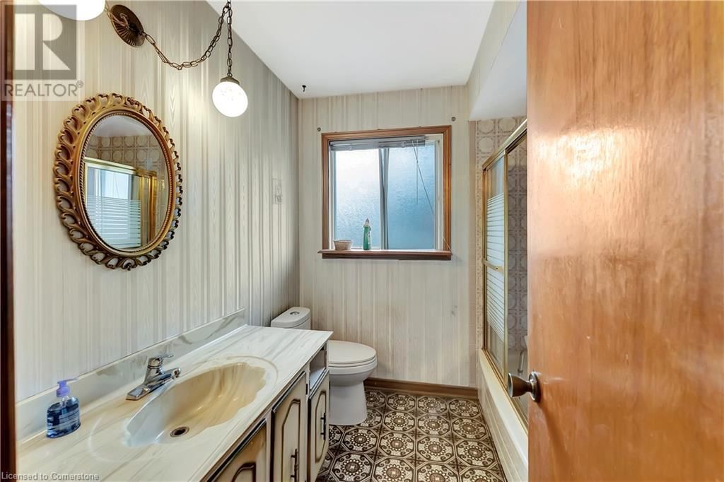 43 CURTIS DRIVE Image 22