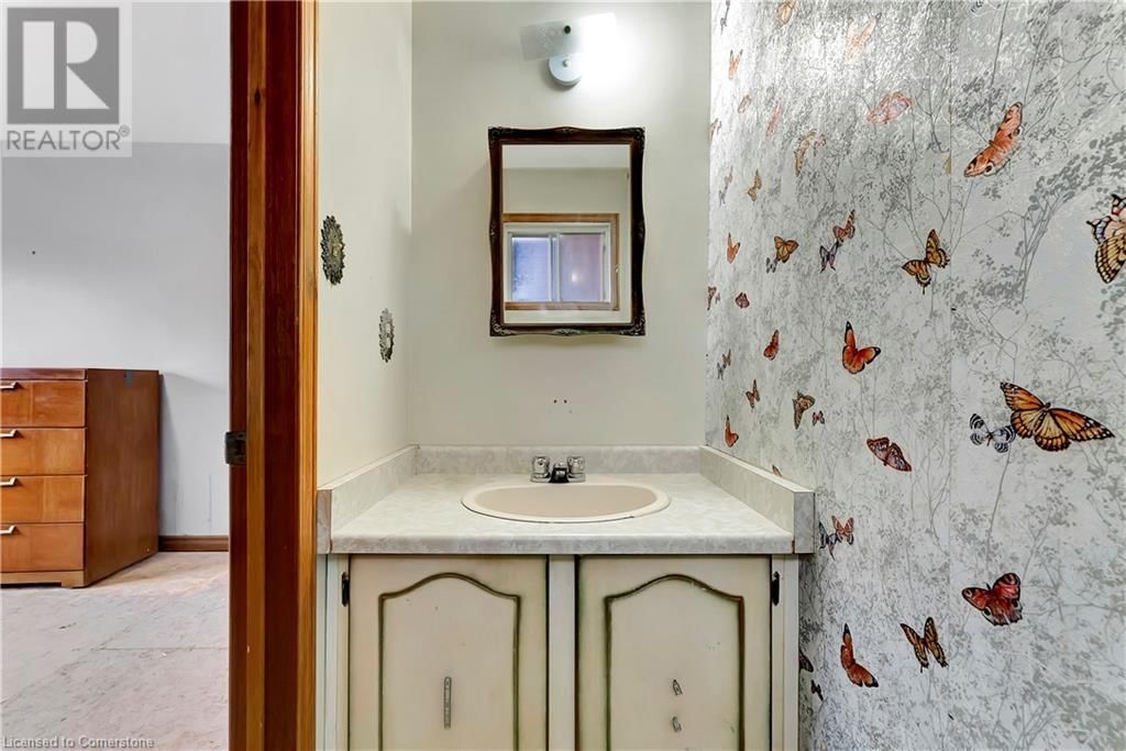 43 CURTIS DRIVE Image 26