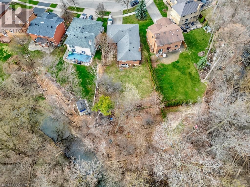 43 CURTIS DRIVE Image 8