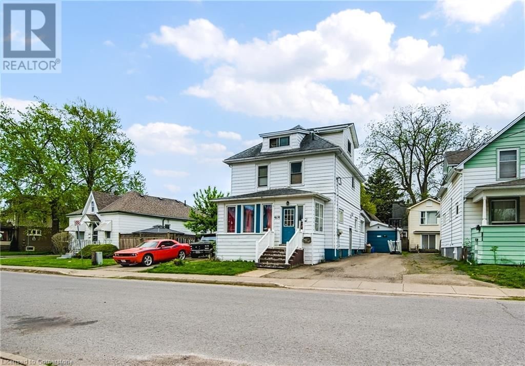 4674 RYERSON CRESCENT Image 1