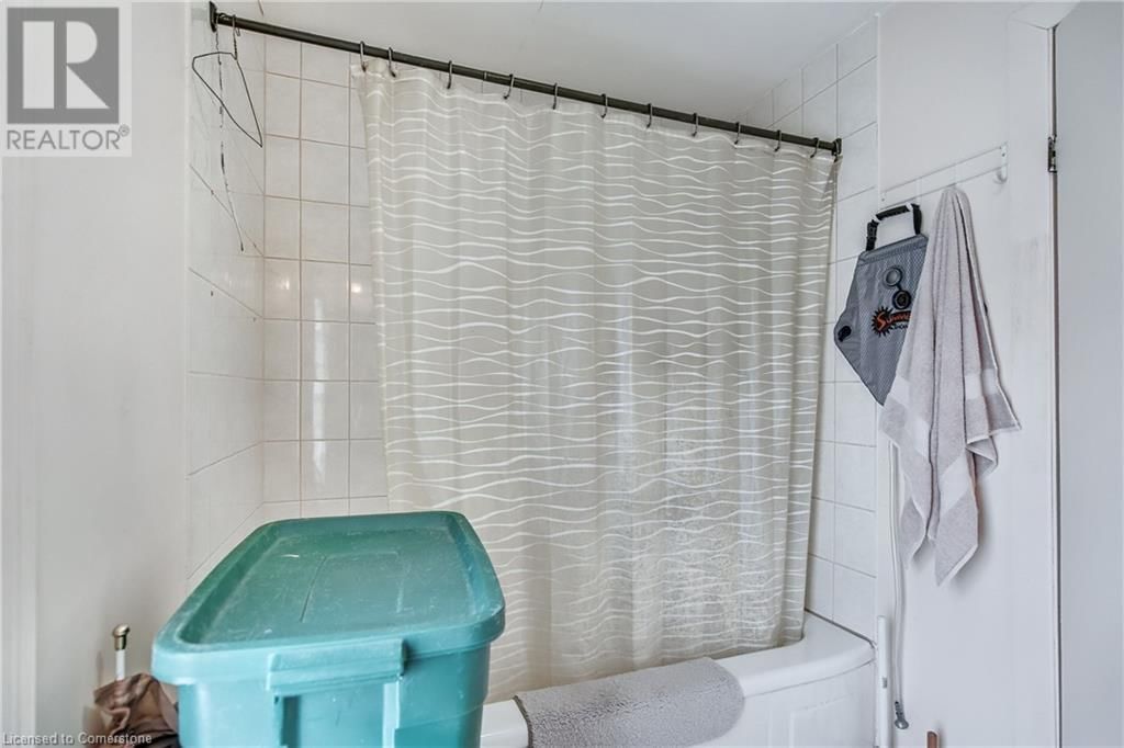 4674 RYERSON CRESCENT Image 12