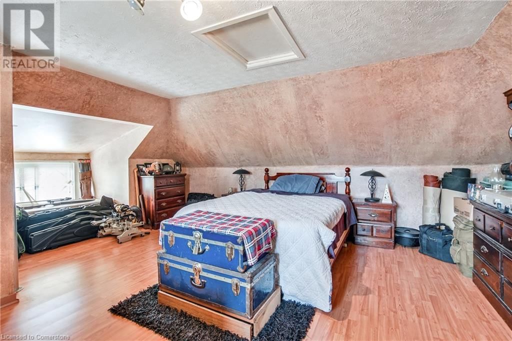 4674 RYERSON CRESCENT Image 13