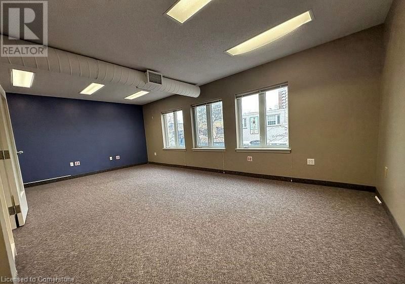 204 - 442 BRANT STREET Image 10