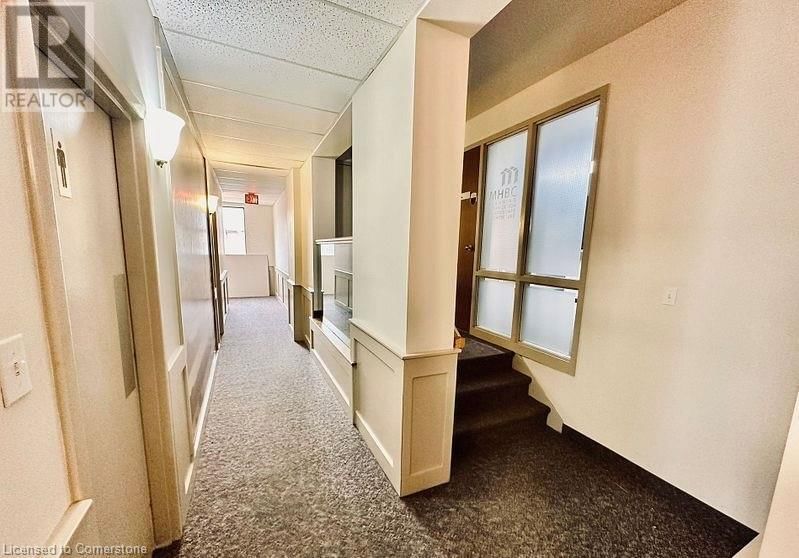 204 - 442 BRANT STREET Image 6