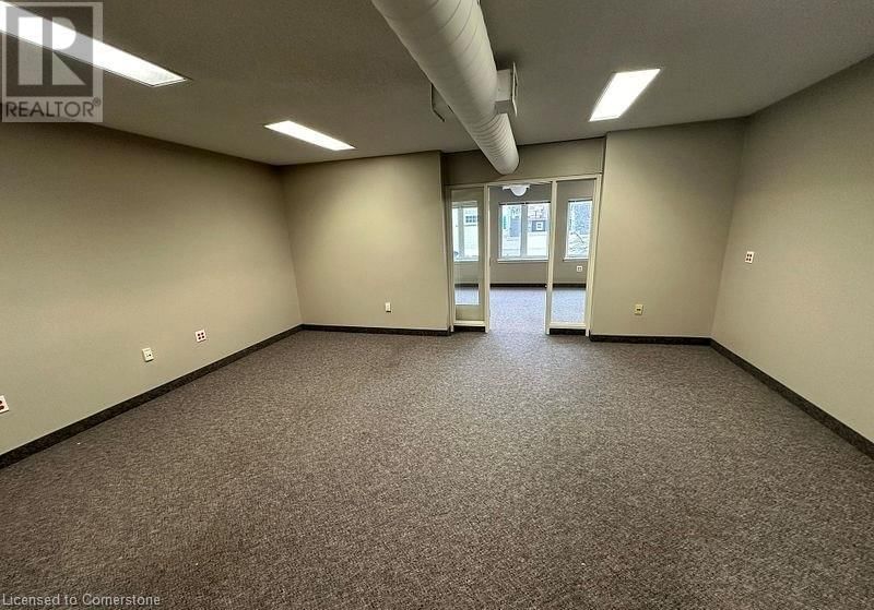 204 - 442 BRANT STREET Image 9