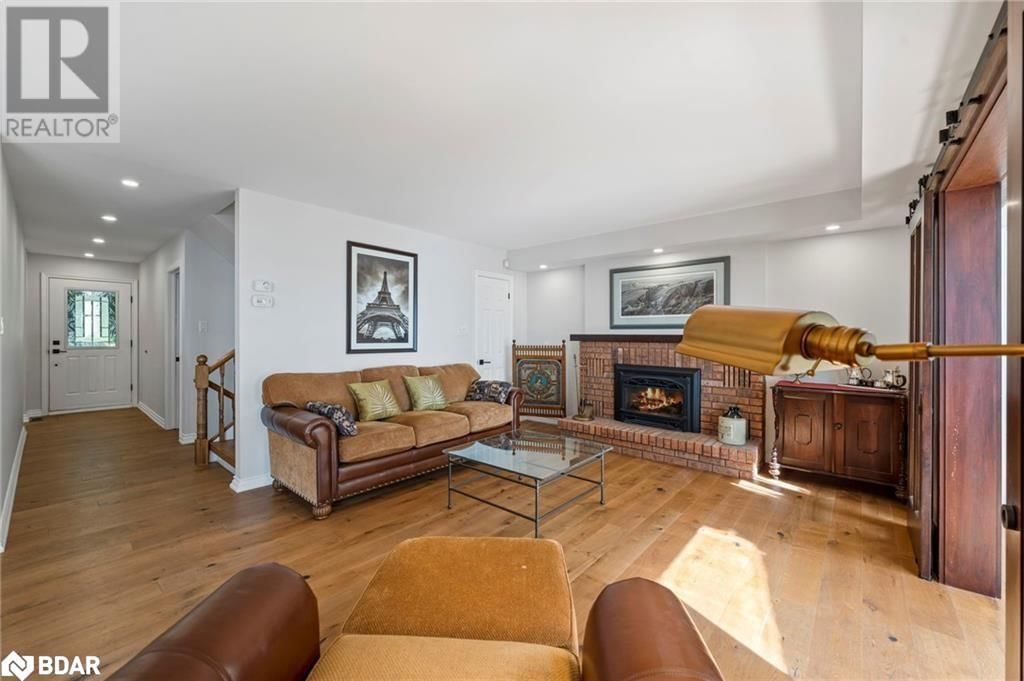 38 WILLOW DRIVE Image 4
