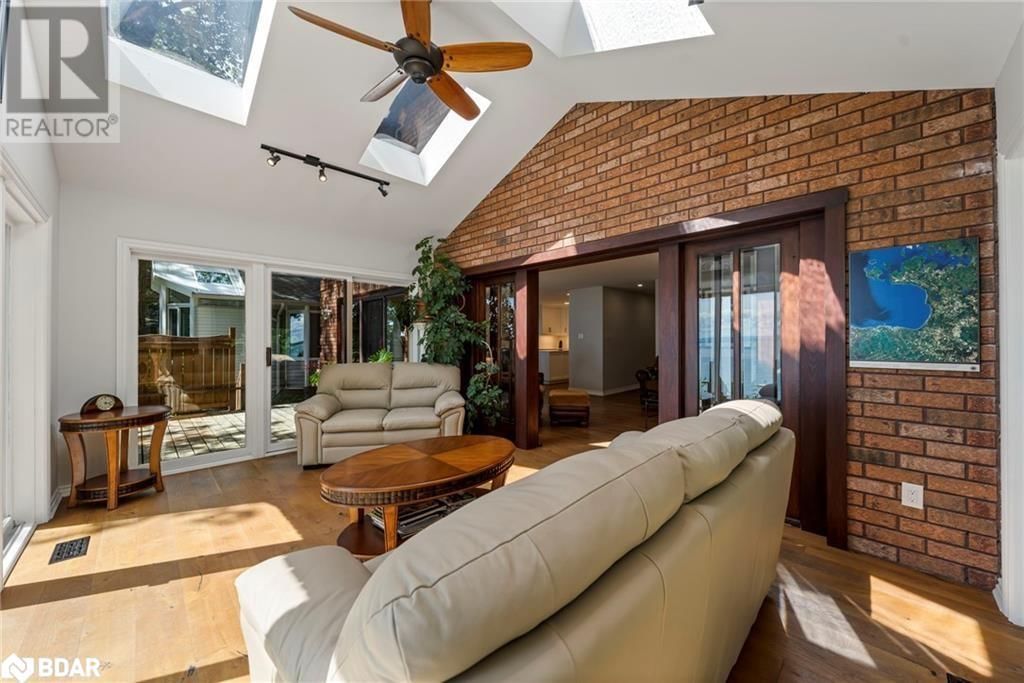 38 WILLOW DRIVE Image 9