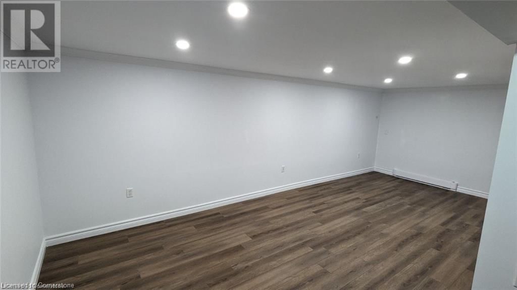 60 OBERMEYER DRIVE Image 25