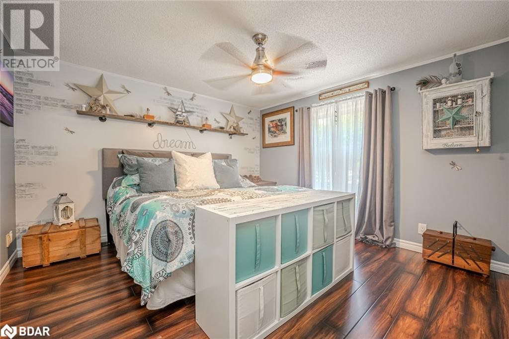 7498 ISLAND CRESCENT Image 8