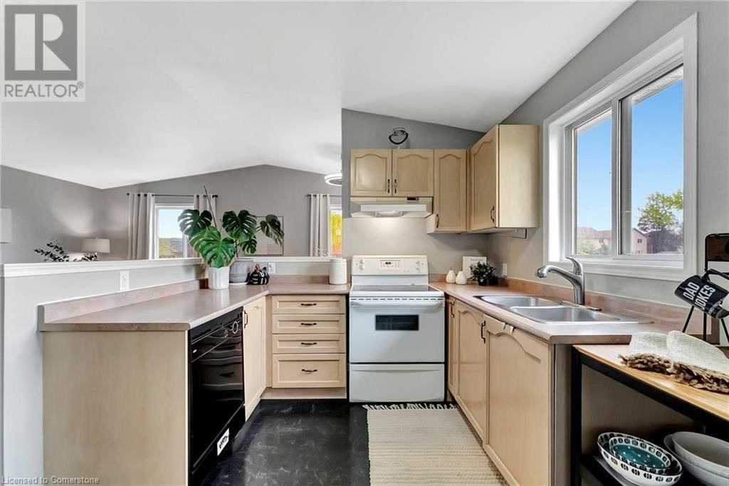 4969 ALEXANDRA AVENUE Image 16