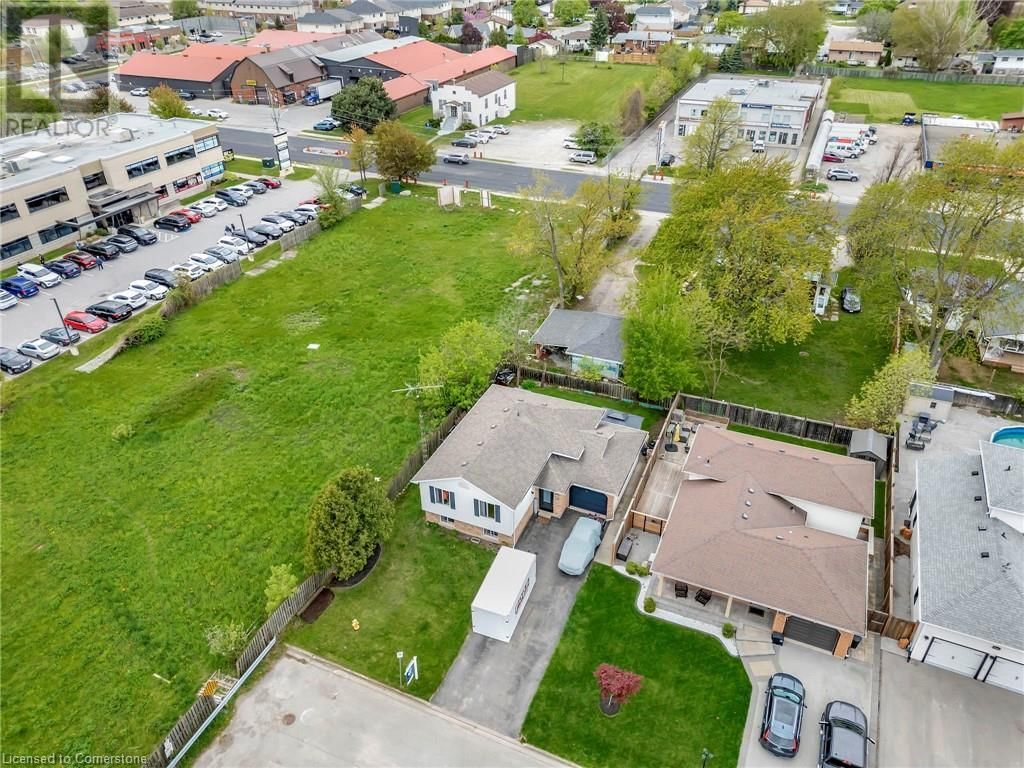 4969 ALEXANDRA AVENUE Image 44