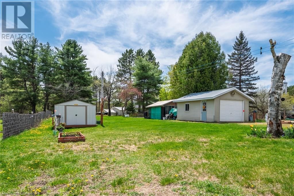 2683 ROUND LAKE ROAD Image 32