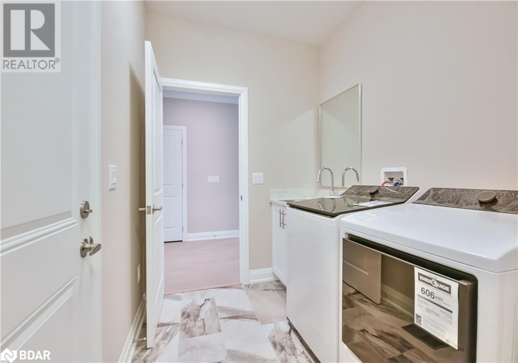 433 RUSS HOWARD DRIVE Image 4