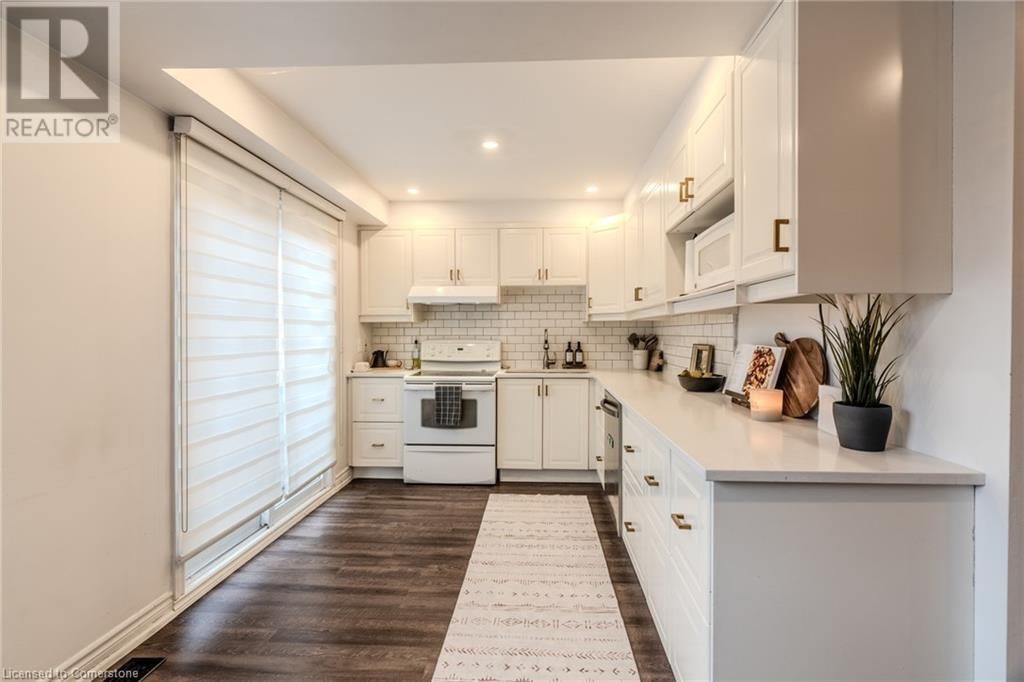 18 - 29 HERITAGE DRIVE Image 26
