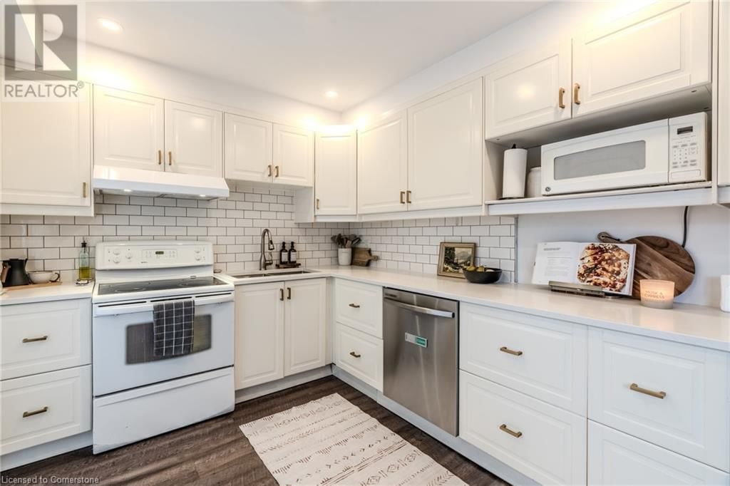 18 - 29 HERITAGE DRIVE Image 28