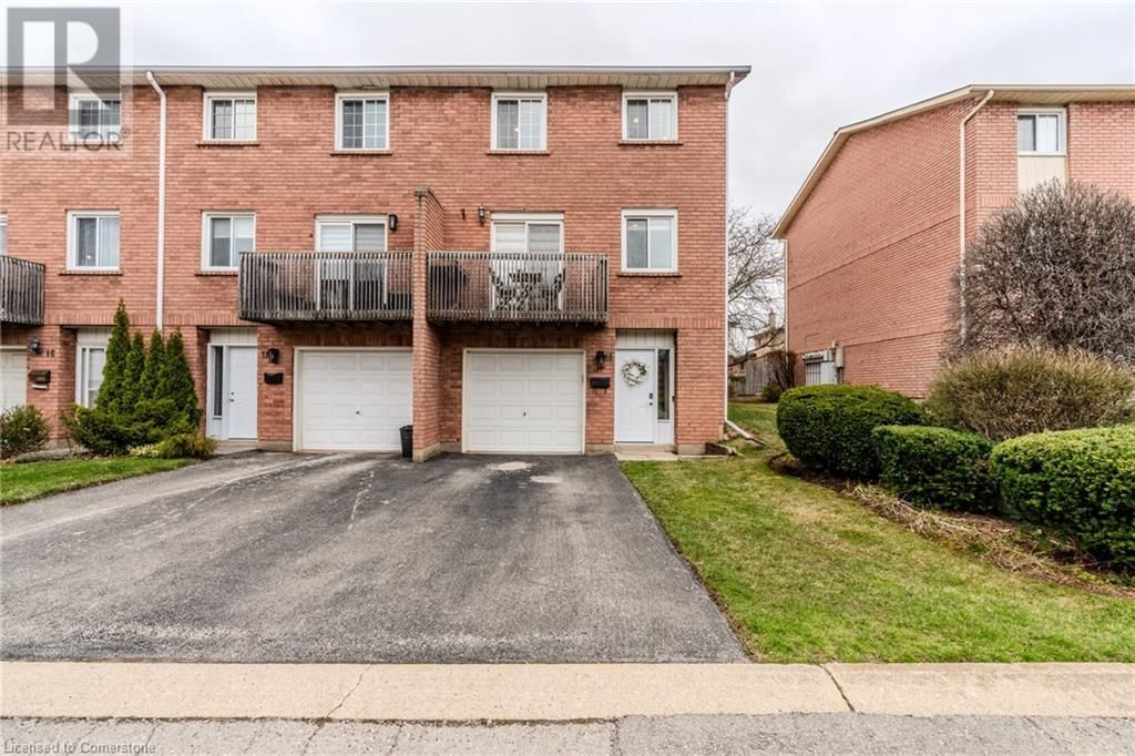 18 - 29 HERITAGE DRIVE Image 3