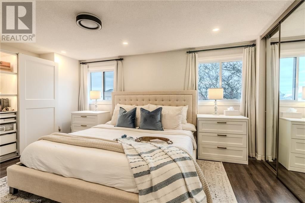 18 - 29 HERITAGE DRIVE Image 32