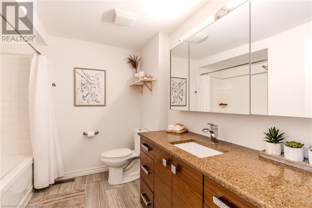 18 - 29 HERITAGE DRIVE Image 36